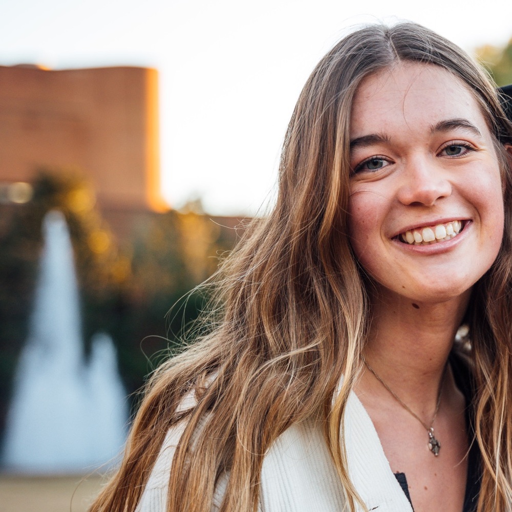 Meet your Posher, Grace